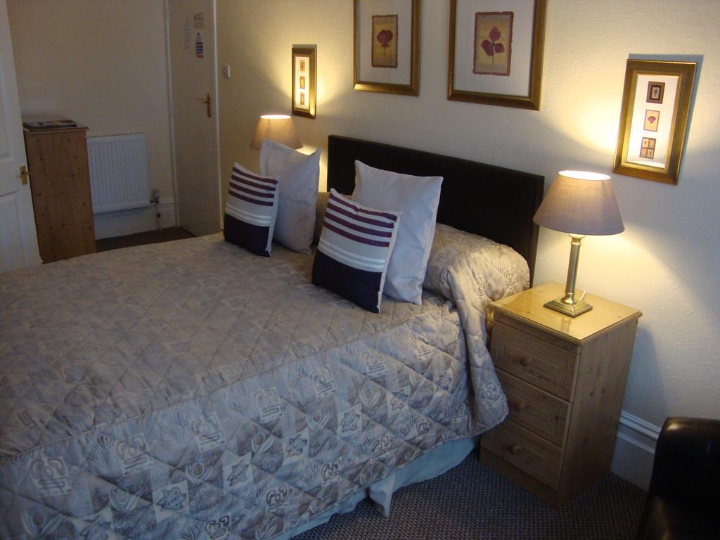 The Newark Hotell Bournemouth Exteriör bild