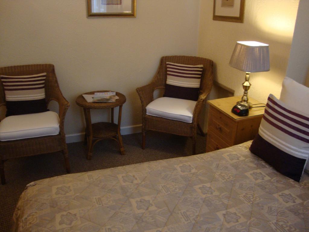 The Newark Hotell Bournemouth Exteriör bild