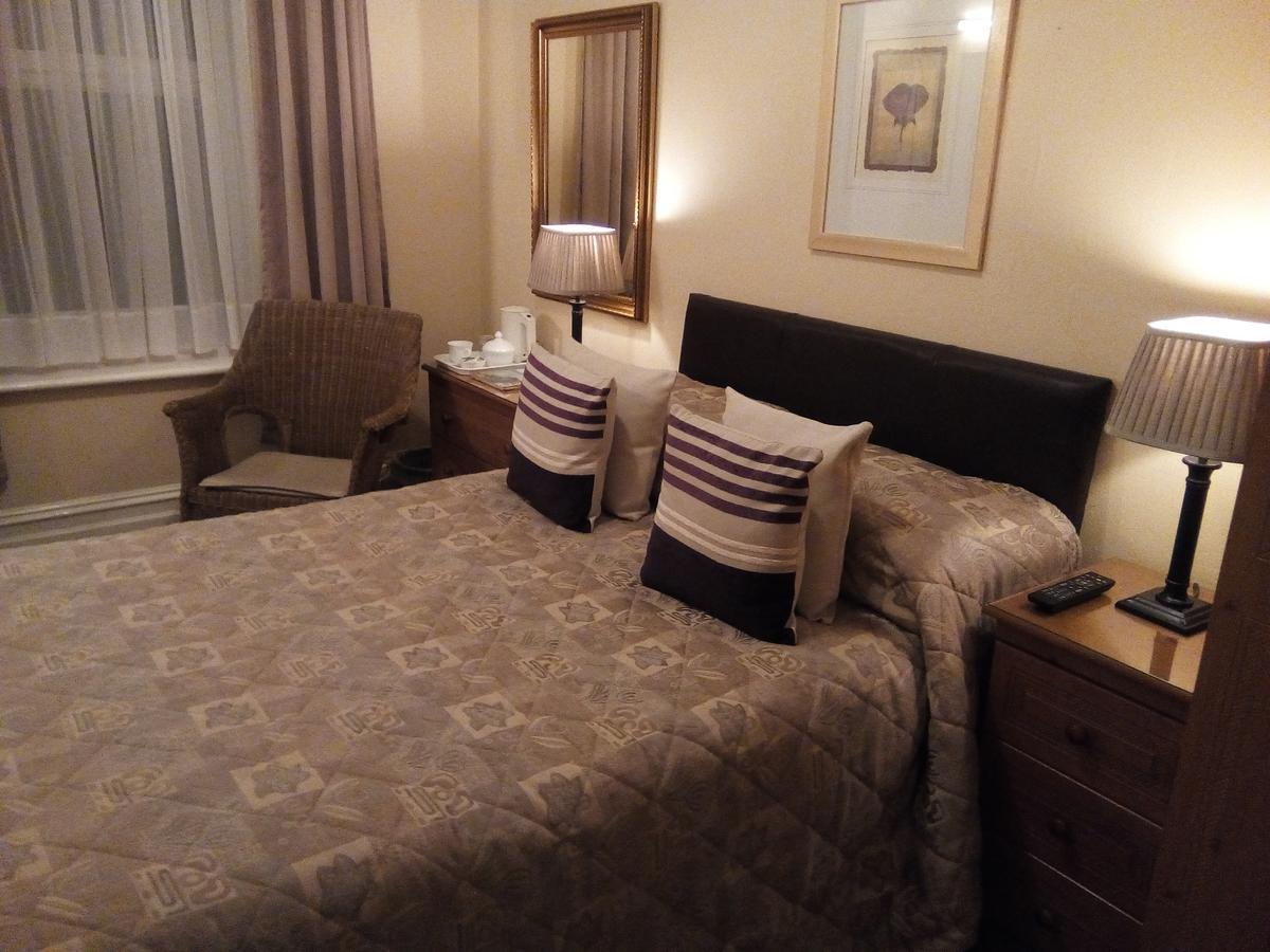 The Newark Hotell Bournemouth Exteriör bild